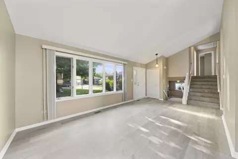 Living - 1925 William Dr, Crest Hill, IL 60403 photo 3 of 6
