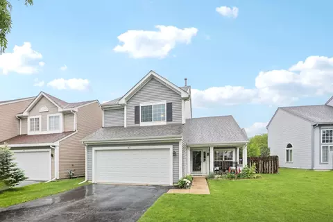 67 W Rustic Ln, Round Lake Beach, IL 60073