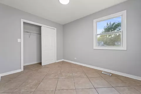 Bedroom - Undisclosed, Hazel Crest, IL 60429 photo 2 of 3