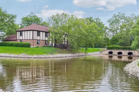 1005 Harbour Dr #2B, Wheeling, IL 60090 photo 32