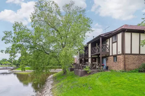1005 Harbour Dr #2B, Wheeling, IL 60090 photo 29