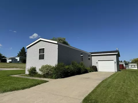 19900 128th St #77, Bristol, WI 53104