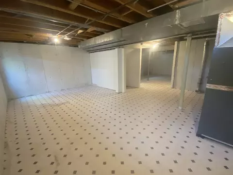 Other - 1920 Georgetown Ln, Hoffman Estates, IL 60169 photo 4 of 7