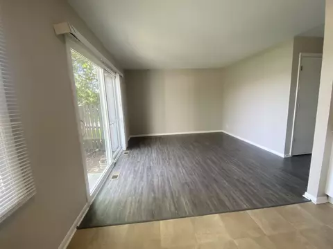 Living - 1920 Georgetown Ln, Hoffman Estates, IL 60169 photo 1 of 5