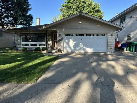 2927 Kensington Ave, Westchester, IL 60154