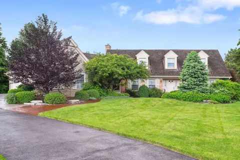 940 Persimmon Ct, Saint Charles, IL 60174