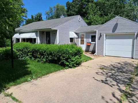 1806 Chestnut St, Ottawa, IL 61350