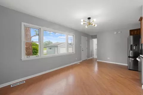 149 Indiana St, Park Forest, IL 60466 photo 5