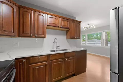 149 Indiana St, Park Forest, IL 60466 photo 6