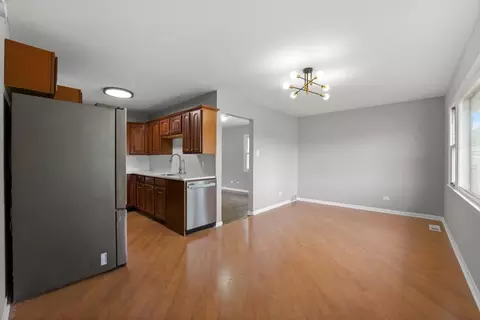 149 Indiana St, Park Forest, IL 60466 photo 3