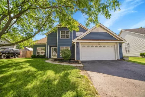 306 Barnaby Dr, Oswego, IL 60543