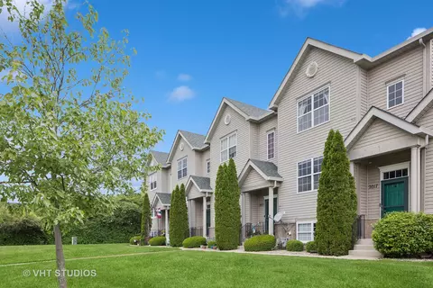 2017 Austrian Pine St, Lockport, IL 60441 photo 3