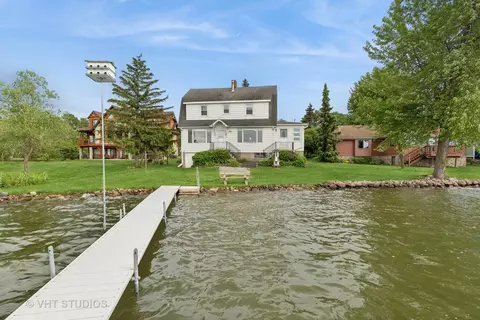 w3954 South Shore Drive, Geneva, WI 53147