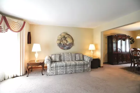 24840 Jordan Ln, Plainfield, IL 60544 photo 6