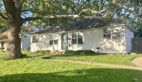 318 N Garrard St, Rantoul, IL 61866