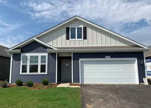 2284 Laurel Ct, Wonder Lake, IL 60097