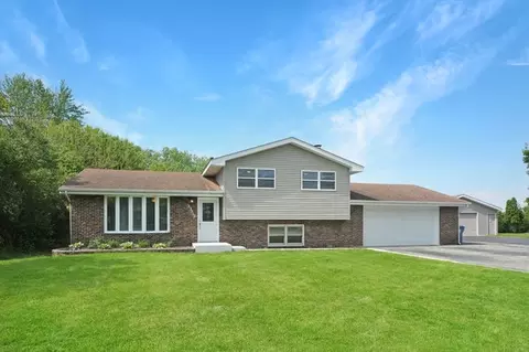 23517 W Gagne Ln, Plainfield, IL 60586