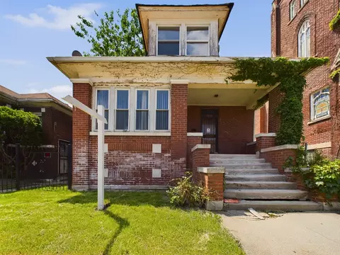 8008 S Aberdeen St, Chicago, IL 60620 photo 2
