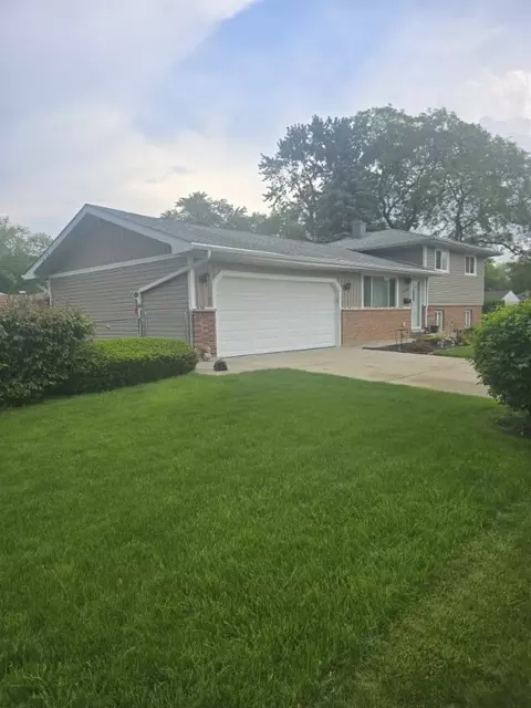 200 W Millers Rd, Des Plaines, IL 60016 photo 2
