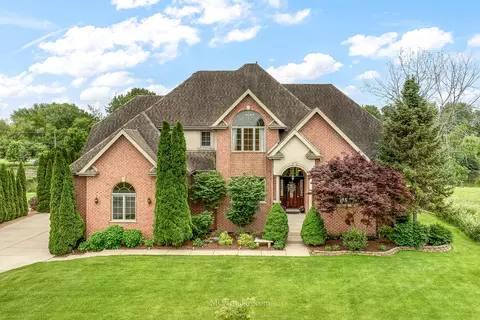 13845 Dixon Way, Lemont, IL 60439