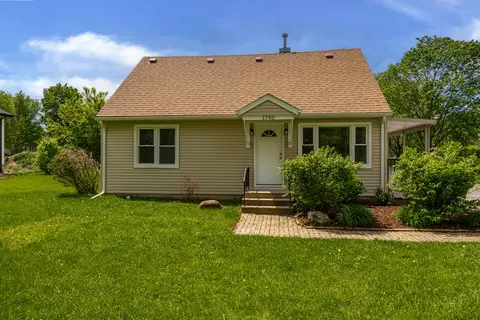 1740 Richard Ave, Aurora, IL 60505