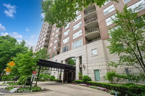 1301 N Dearborn St #1401, Chicago, IL 60610