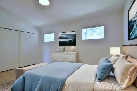 Bedroom - 2226 S 3rd Ave, North Riverside, IL 60546 photo 2 of 5