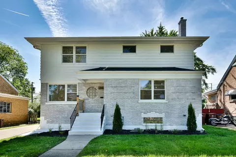 2226 S 3rd Ave, North Riverside, IL 60546