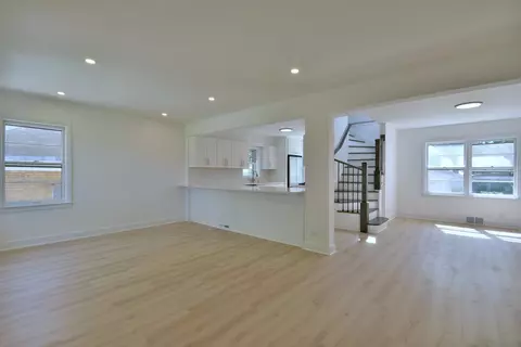 Living - 2226 S 3rd Ave, North Riverside, IL 60546 photo 1 of 6