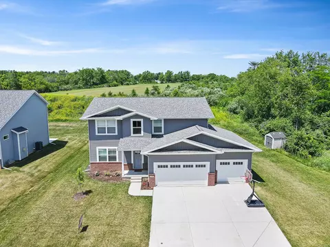 View/Area - 306 Raef Rd, Downs, IL 61736 photo 2 of 10