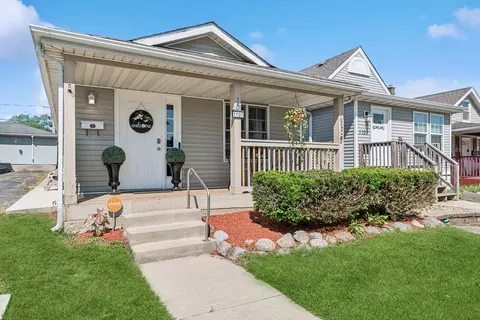 1107 Elizabeth St, Joliet, IL 60435