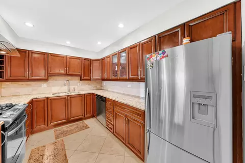 1425 Sandpebble Dr #114, Wheeling, IL 60090 photo 6