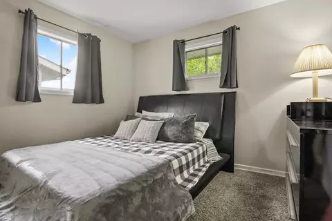 Bedroom - 1815 Plum St, Aurora, IL 60506 photo 2 of 2