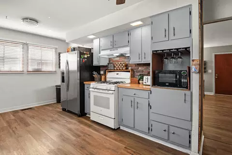 Kitchen - 1815 Plum St, Aurora, IL 60506 photo 1 of 3