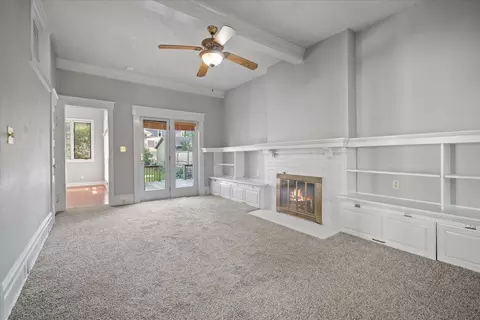 Living - 1107 E Monroe St, Bloomington, IL 61701 photo 10 of 12