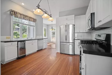 Kitchen - 1107 E Monroe St, Bloomington, IL 61701 photo 1 of 4