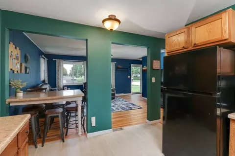 500 E 2nd St, El Paso, IL 61738 photo 9