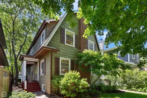 1724 Chancellor St, Evanston, IL 60201