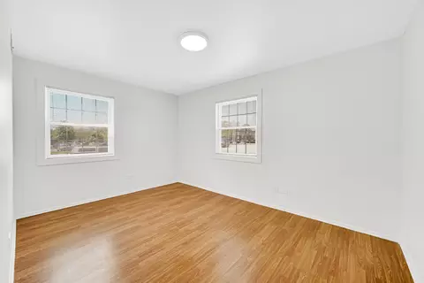 Bedroom - 554 Pam Ct, Wheeling, IL 60090 photo 3 of 4