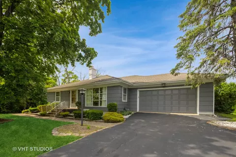 11460 75th St, Burr Ridge, IL 60527