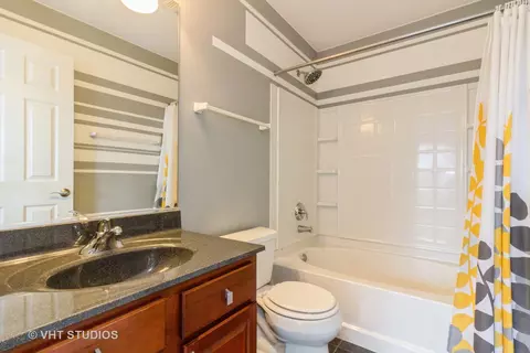 Bath - 24429 John Adams Dr, Plainfield, IL 60544 photo 4 of 4