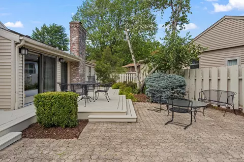 1012 Harrington Dr, Champaign, IL 61821 photo 42