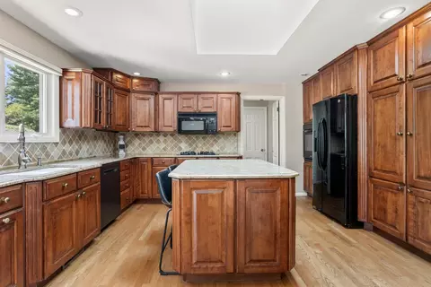 1012 Harrington Dr, Champaign, IL 61821 photo 12