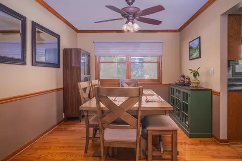 Dining - 820 Carriage Dr, Algonquin, IL 60102 photo 2 of 2