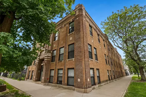 1856 N Sawyer Ave #301, Chicago, IL 60647