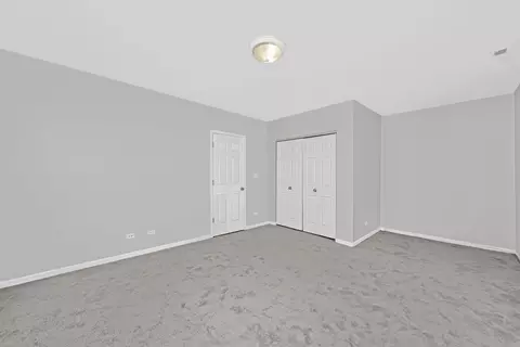 Bedroom - 406 E 46th St #B4, Chicago, IL 60653 photo 5 of 12