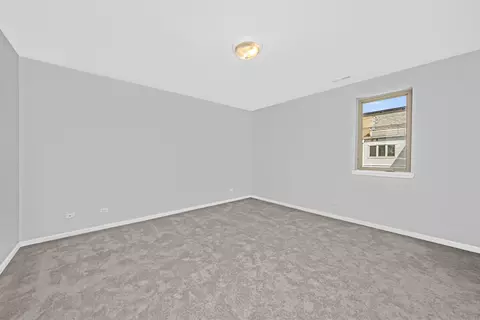 Bedroom - 406 E 46th St #B4, Chicago, IL 60653 photo 6 of 12