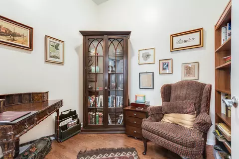 844 W 15th Pl, Chicago, IL 60608 photo 8