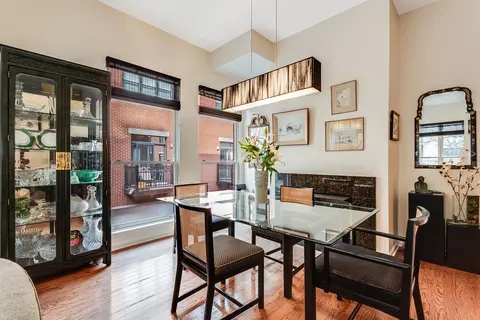 844 W 15th Pl, Chicago, IL 60608 photo 11