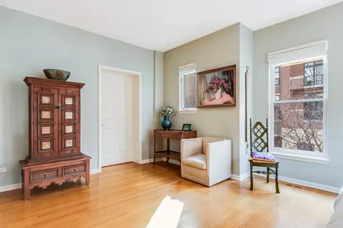 844 W 15th Pl, Chicago, IL 60608 photo 22